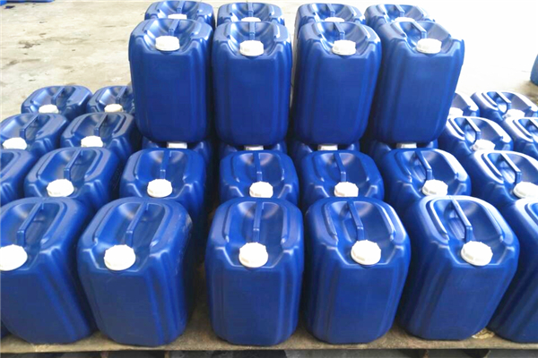 循環(huán)水專用阻垢緩蝕劑L-401甘肅酒泉汽車廠客戶免費(fèi)檢測(cè)水樣